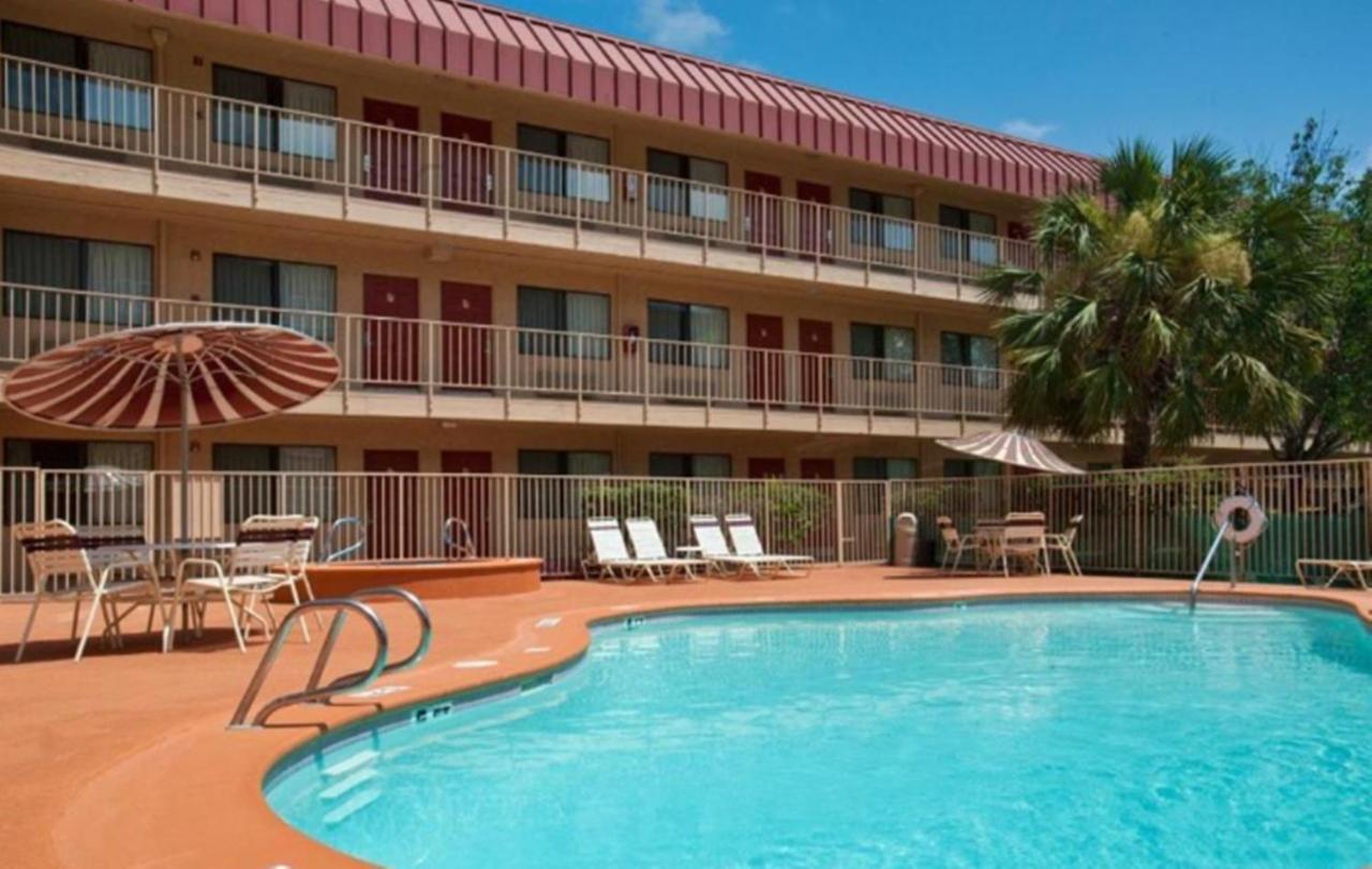 Red Roof Inn Corpus Christi South Екстериор снимка